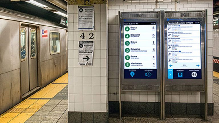 touchscreen subway maps improve wayfinding
