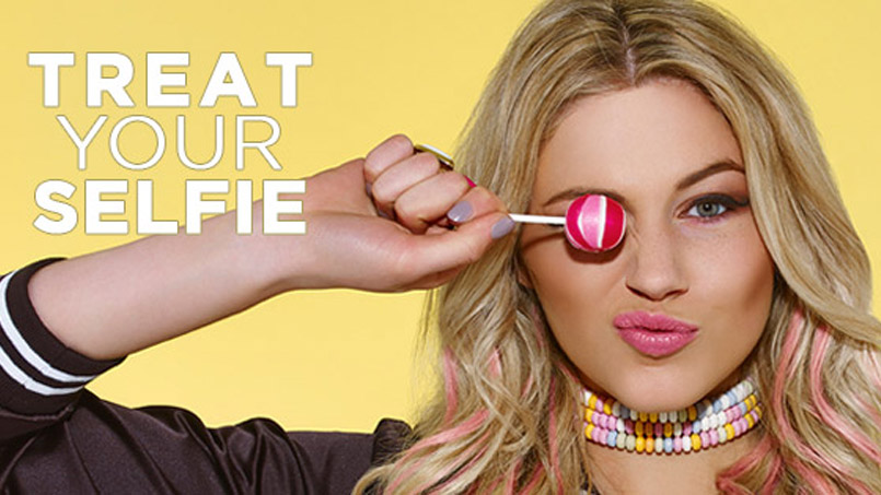 digital signage selfies superdrug